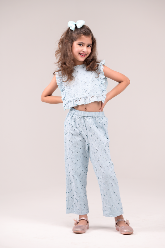 Lightweight and skin-friendly Top And Bottom Set