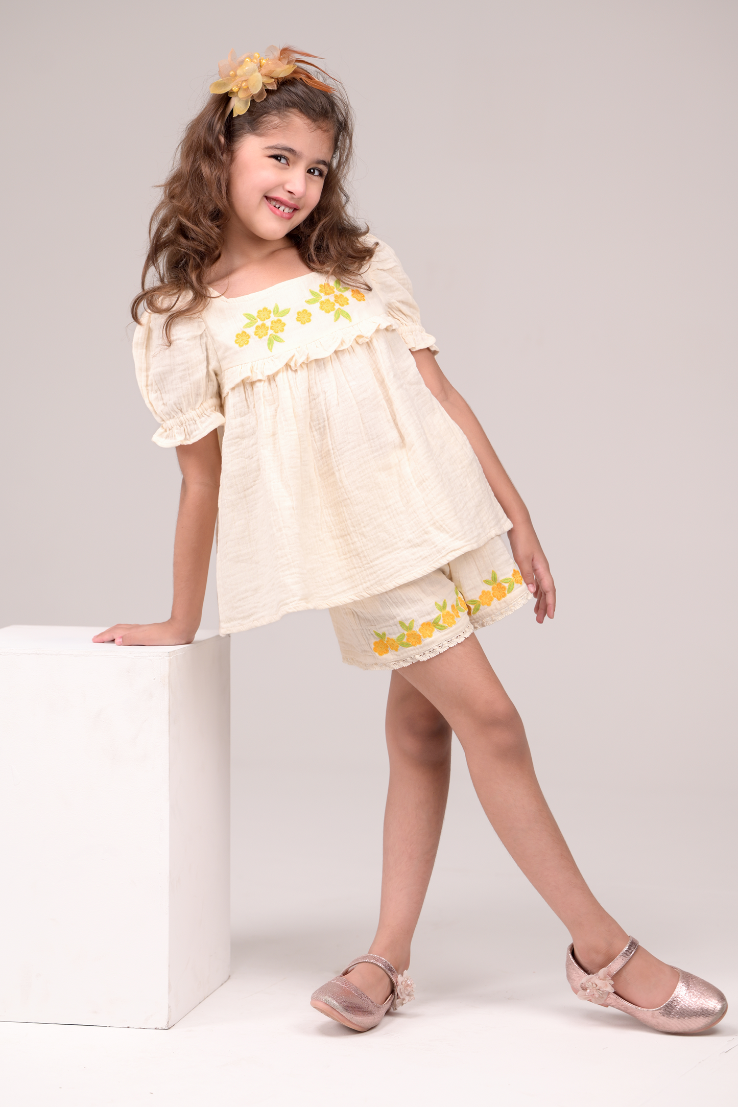 Embroidered cotton crosshatch Dobby set