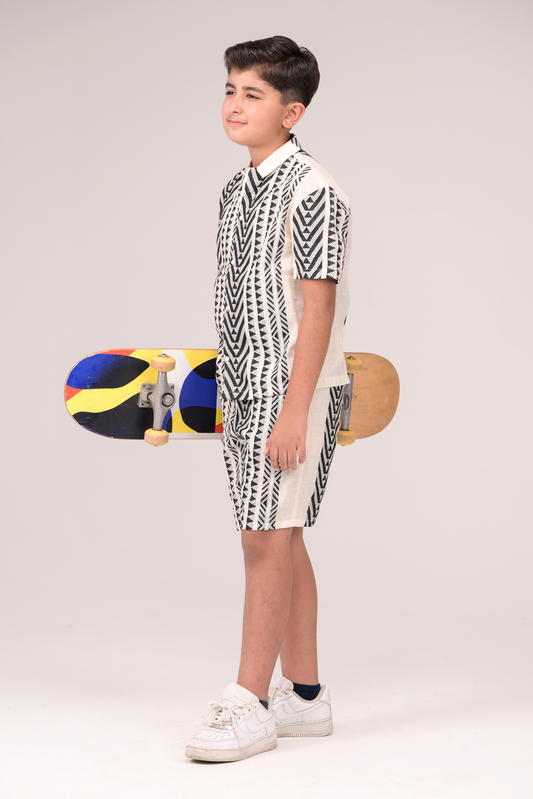 Trendy Black-White Jacquard Weave Shorts