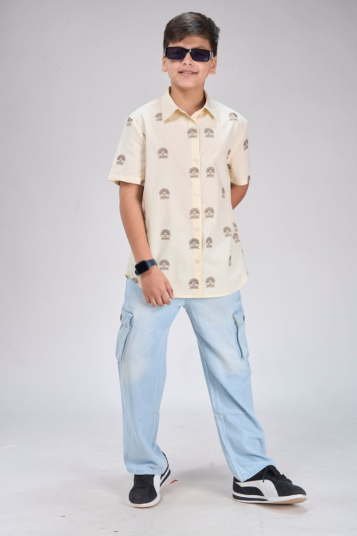 Stylish Poplin Shirt with All-Over Detailing