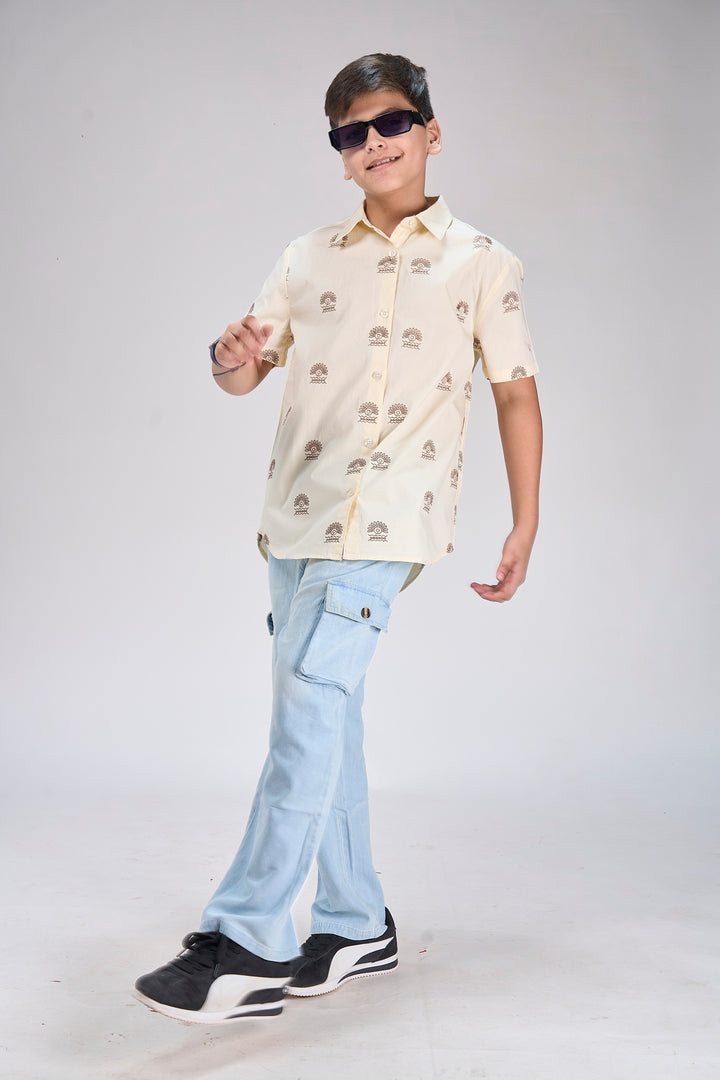 Stylish Poplin Shirt with All-Over Detailing
