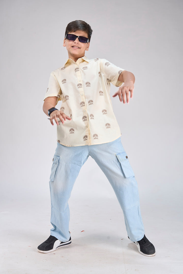 Stylish Poplin Shirt with All-Over Detailing