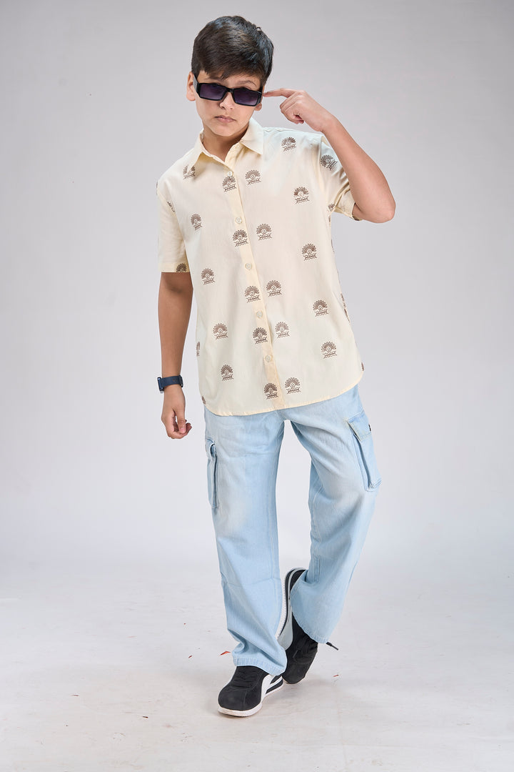Stylish Poplin Shirt with All-Over Detailing