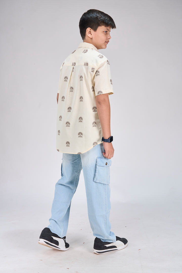 Stylish Poplin Shirt with All-Over Detailing