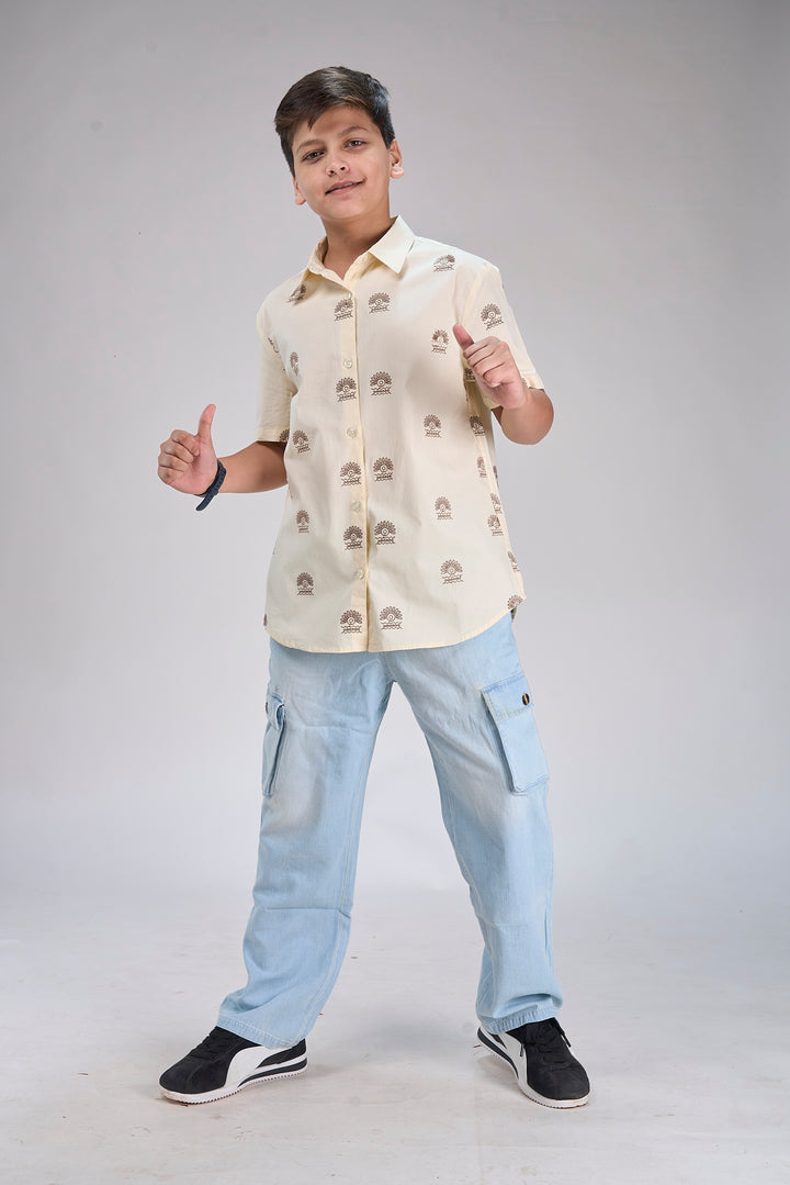 Stylish Poplin Shirt with All-Over Detailing