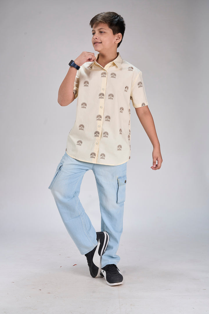 Stylish Poplin Shirt with All-Over Detailing