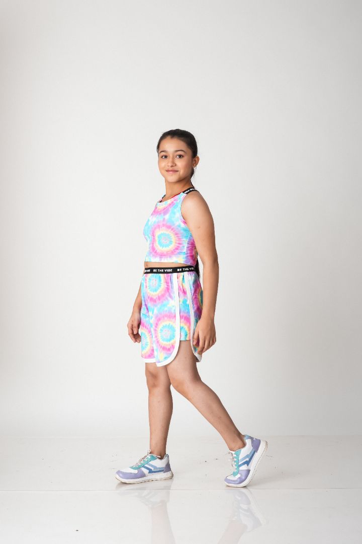 Girls Tie-Dye Activewear Set – Performance Crop Tank & Shorts Set