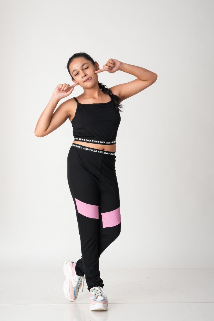 ATHLZR Colorblock Three-Piece Activewear Set – Pink & Black