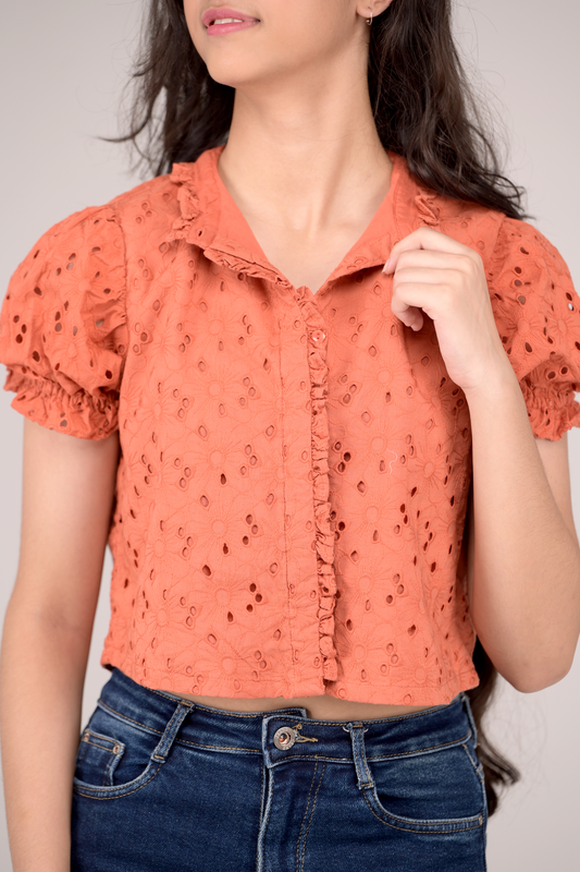 Collared-top with soft gathers
