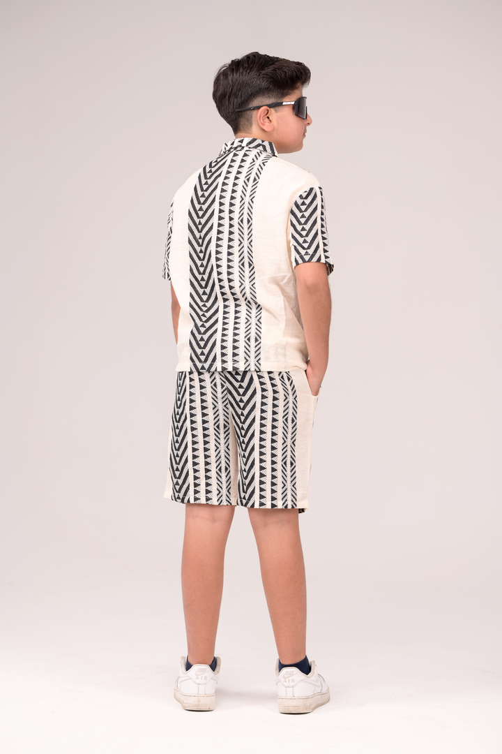 Trendy Black-White Jacquard Weave Co-ord Set