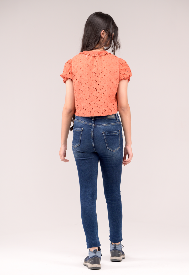 Collared-top with soft gathers